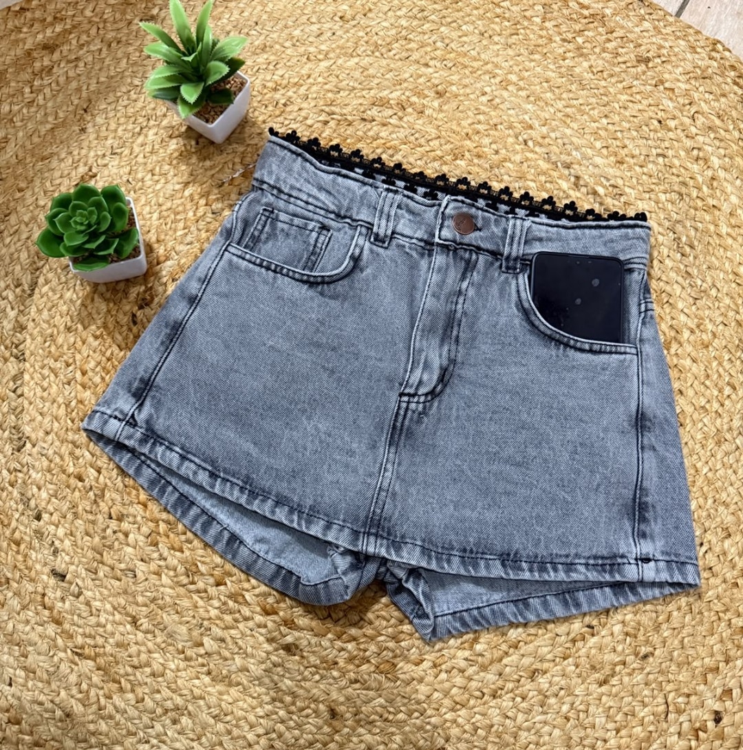 Shorts Pollera con Puntilla - Imagen 2