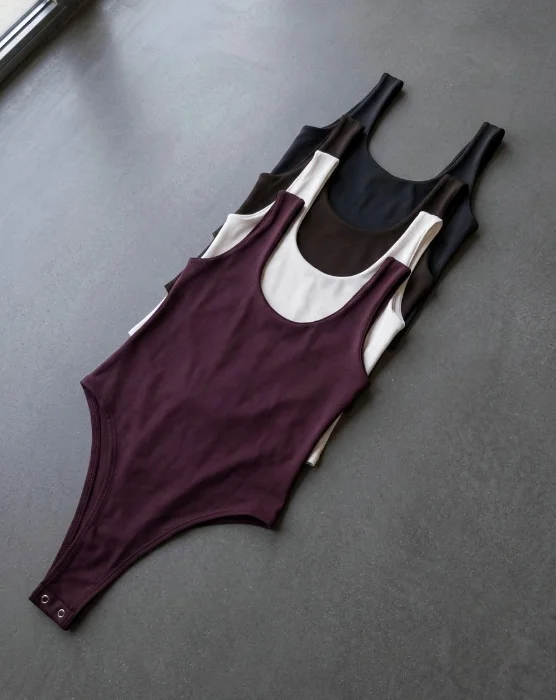 Body Escote u Redondo Microfibra Musculosa