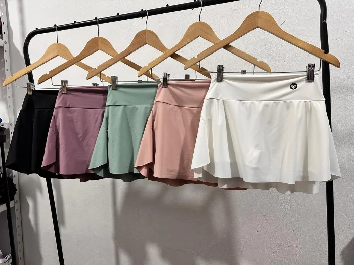 Short Pollera