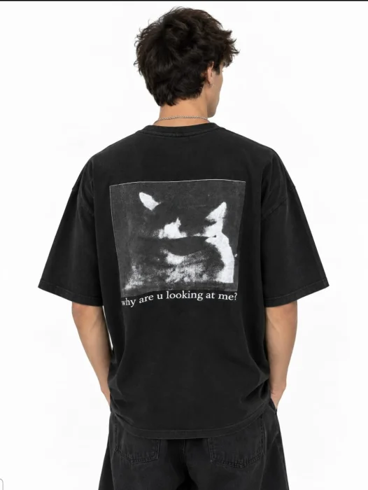 Remera Oversize Gato con Lentes