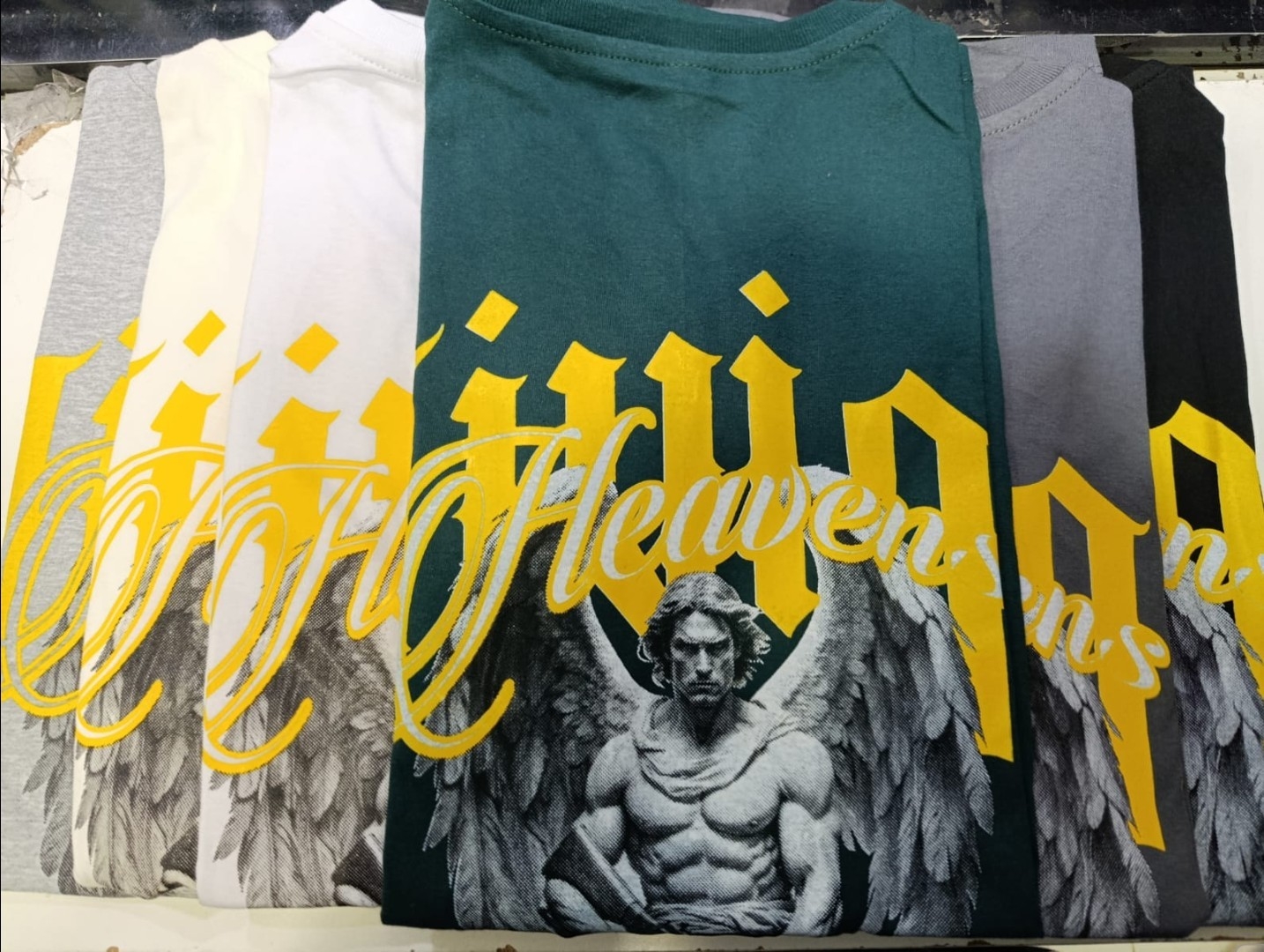Remera Oversize Angel - Imagen 3