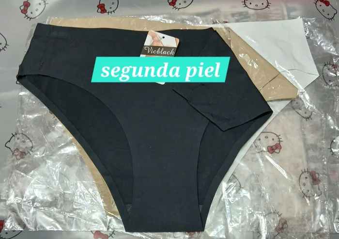 Vedetina y Colaless de 8 Ctm. 3 ×7500