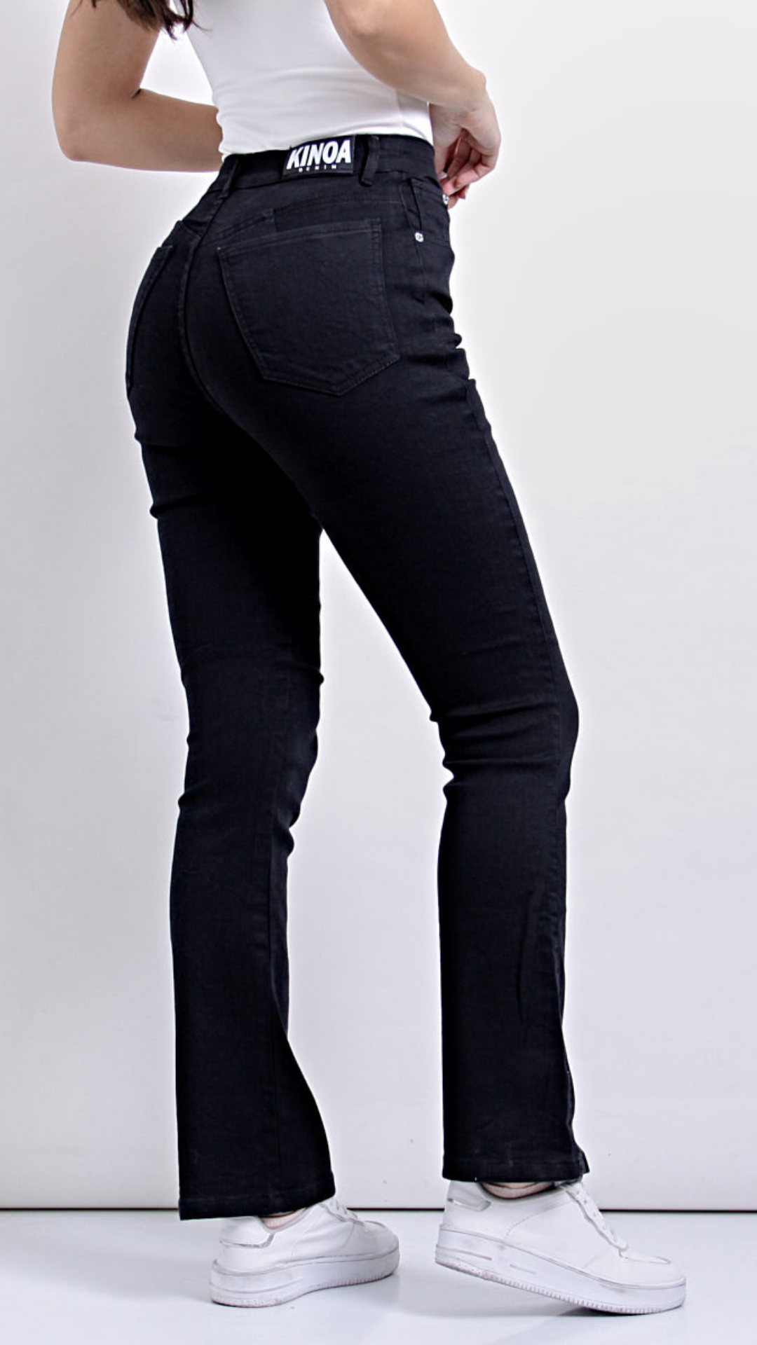 Jean Semi Oxford Negro Art 206 - 206_b.png