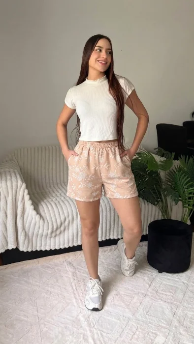Short Lino Cey Bordado
