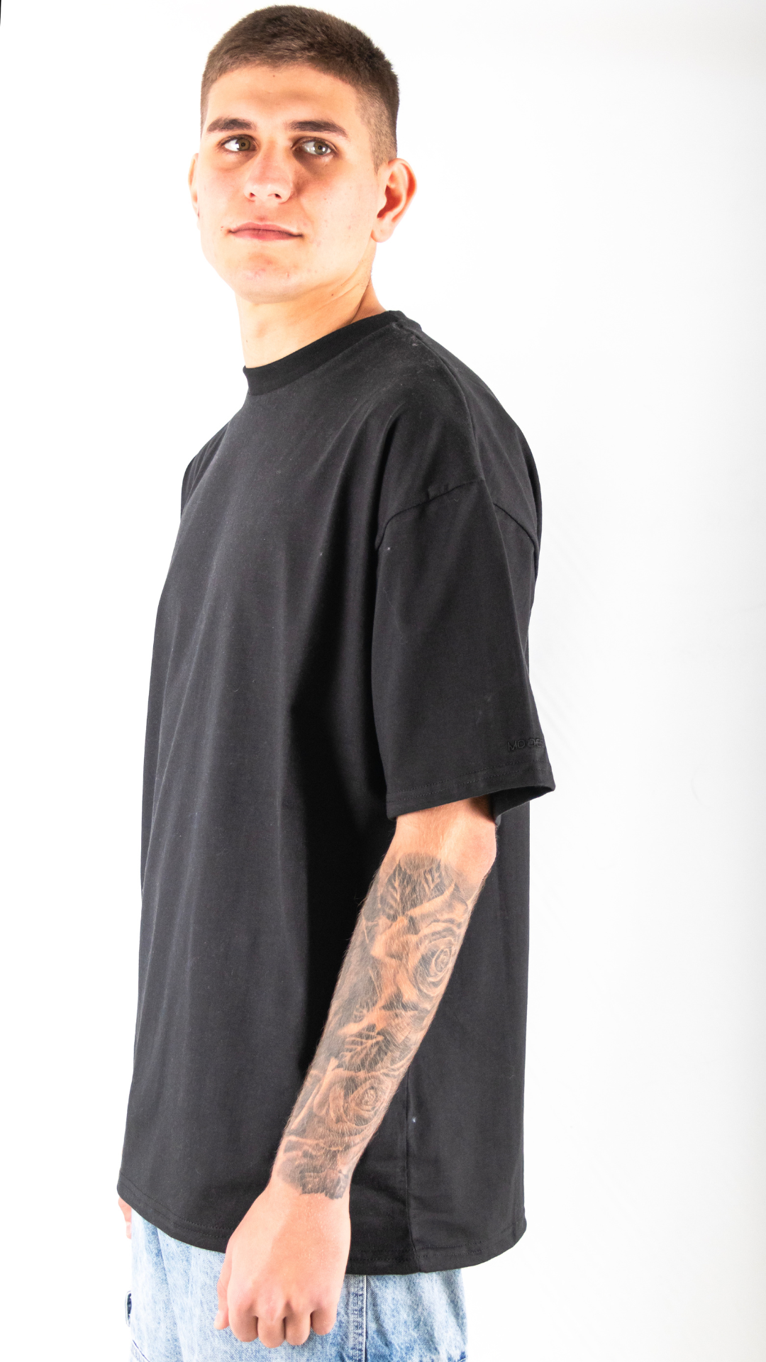 Remera Oversize Negra Lisa Hombre Jersey - r108_c.png