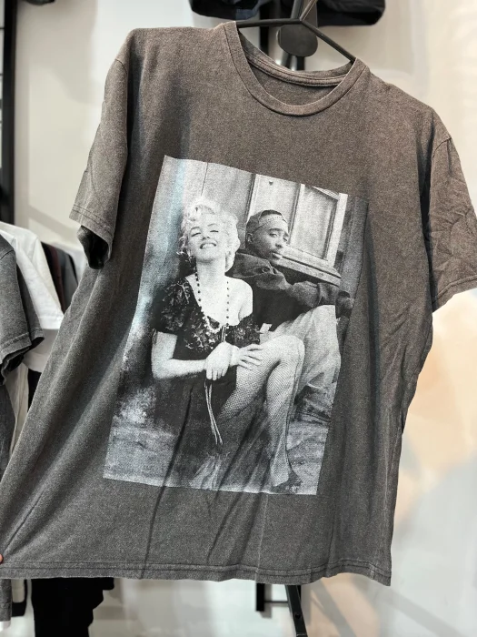 Remeron Corto Prelavado Oversize 06 Tupac Marilyn