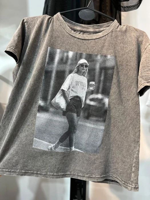 Remera Corte Clásico Prelavado Batik 03 Street
