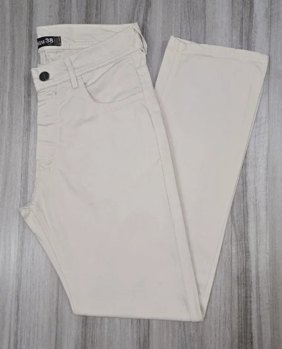 Pantalón Mom Clásico Liso Beige