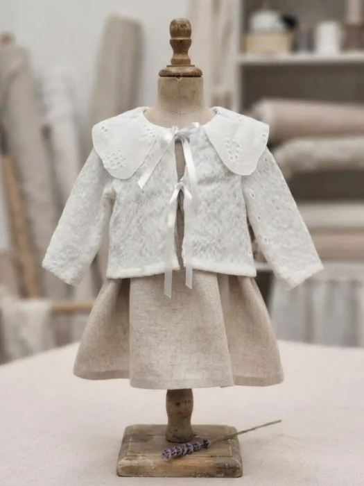Saquito de Brodery con Cinta