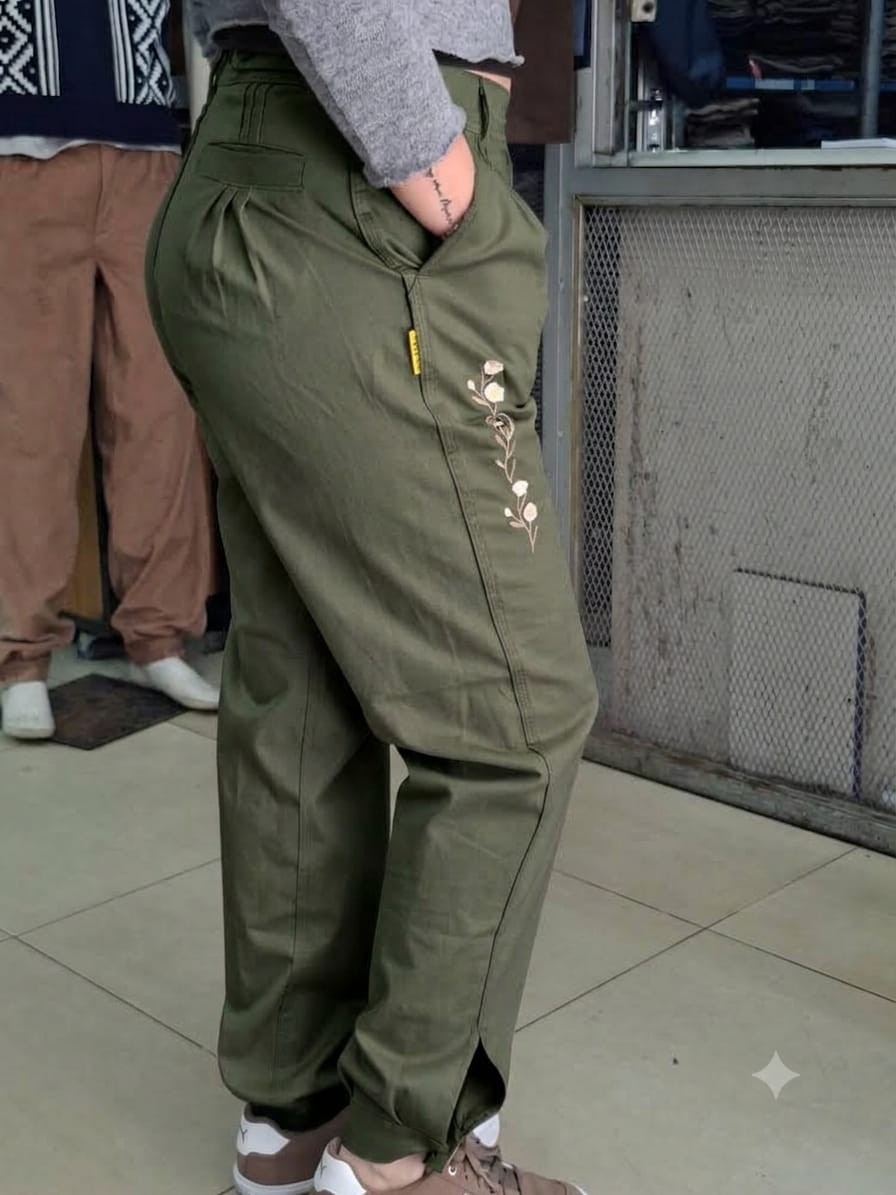 Bombachas Elastizadas Bordadas - Imagen 4
