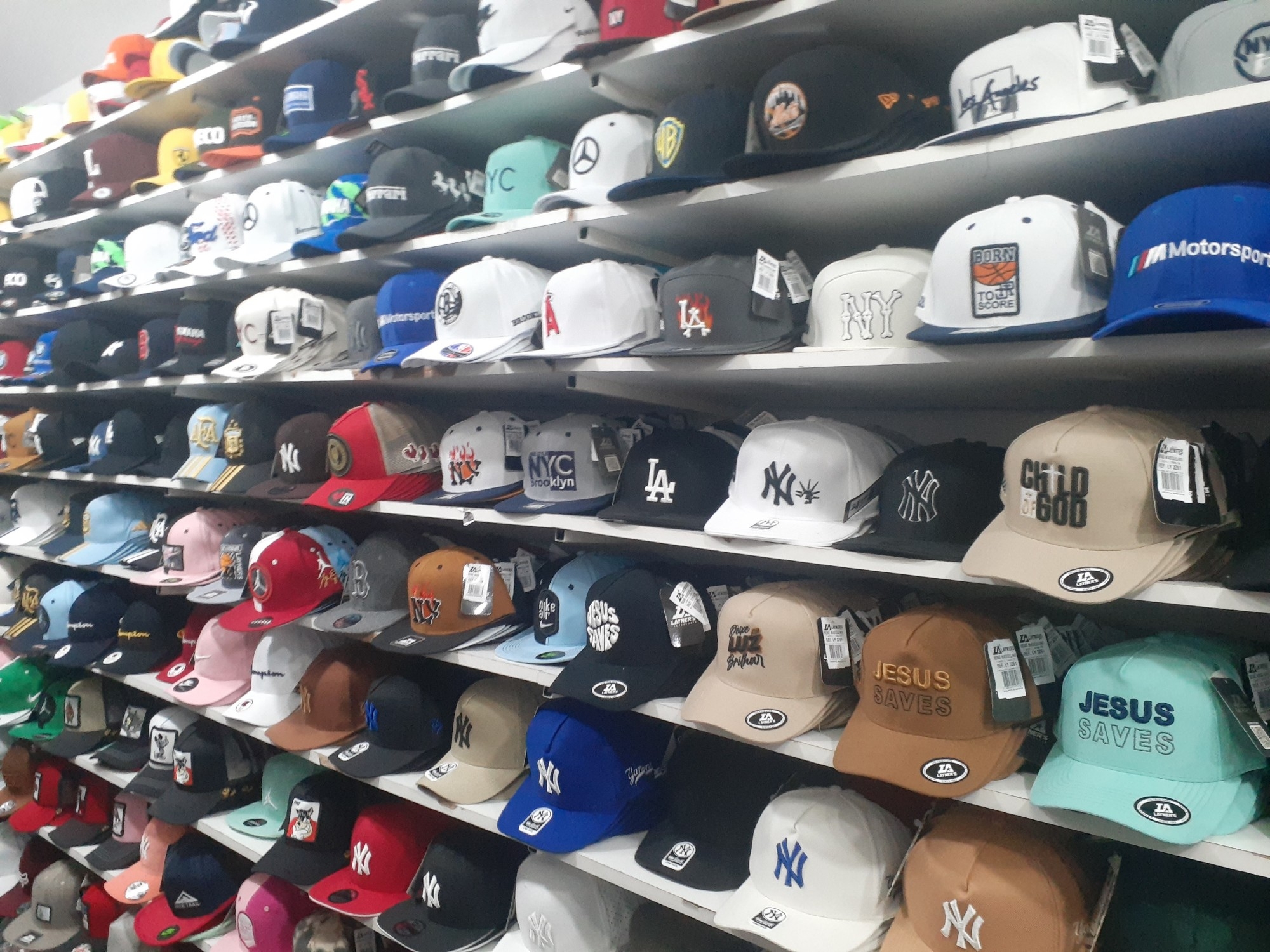 Gorras Viseras Curvas y Planas Deportivas Urbanas - Imagen 2