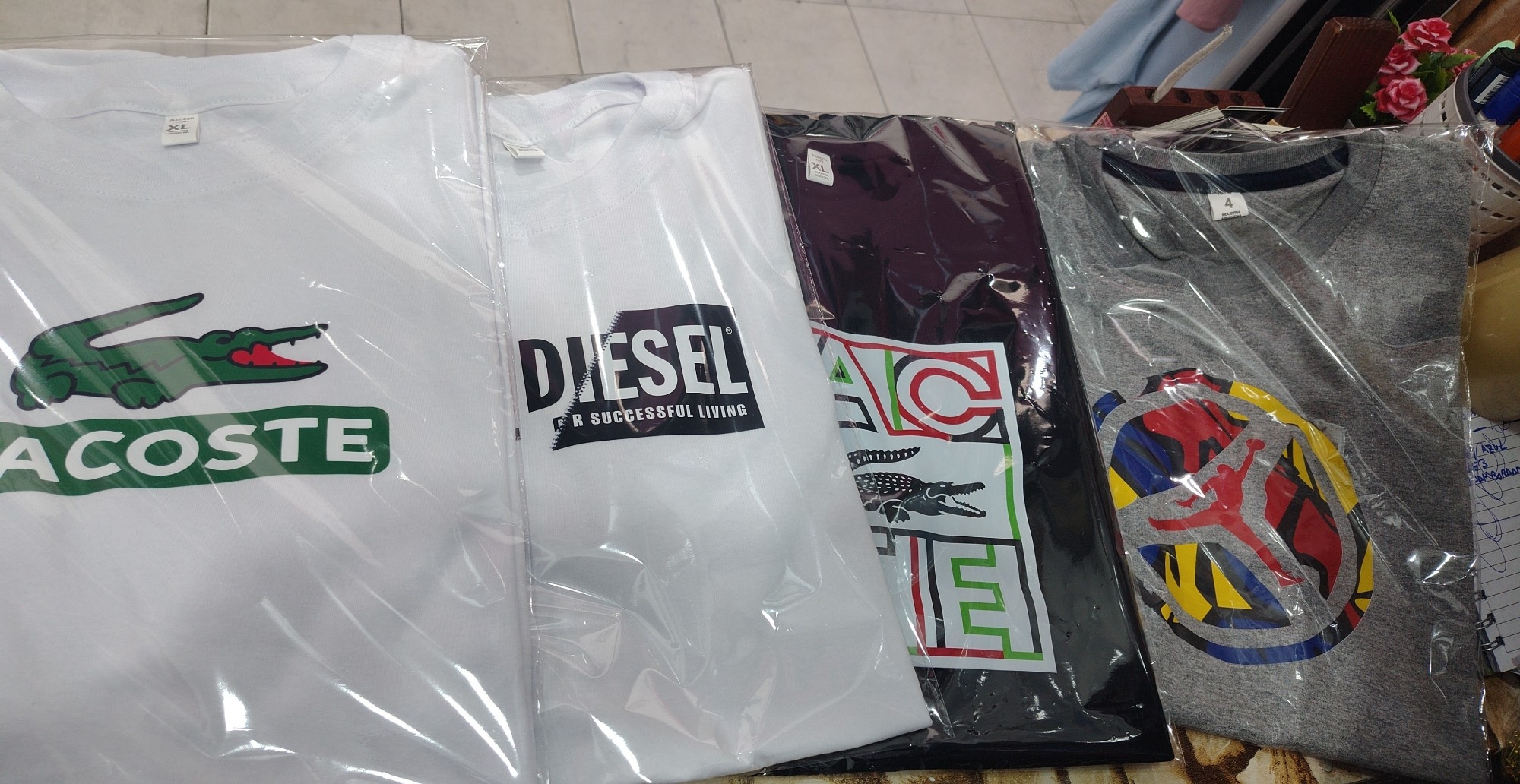Remeras de Algodón Diferentes Diseños - Imagen 2