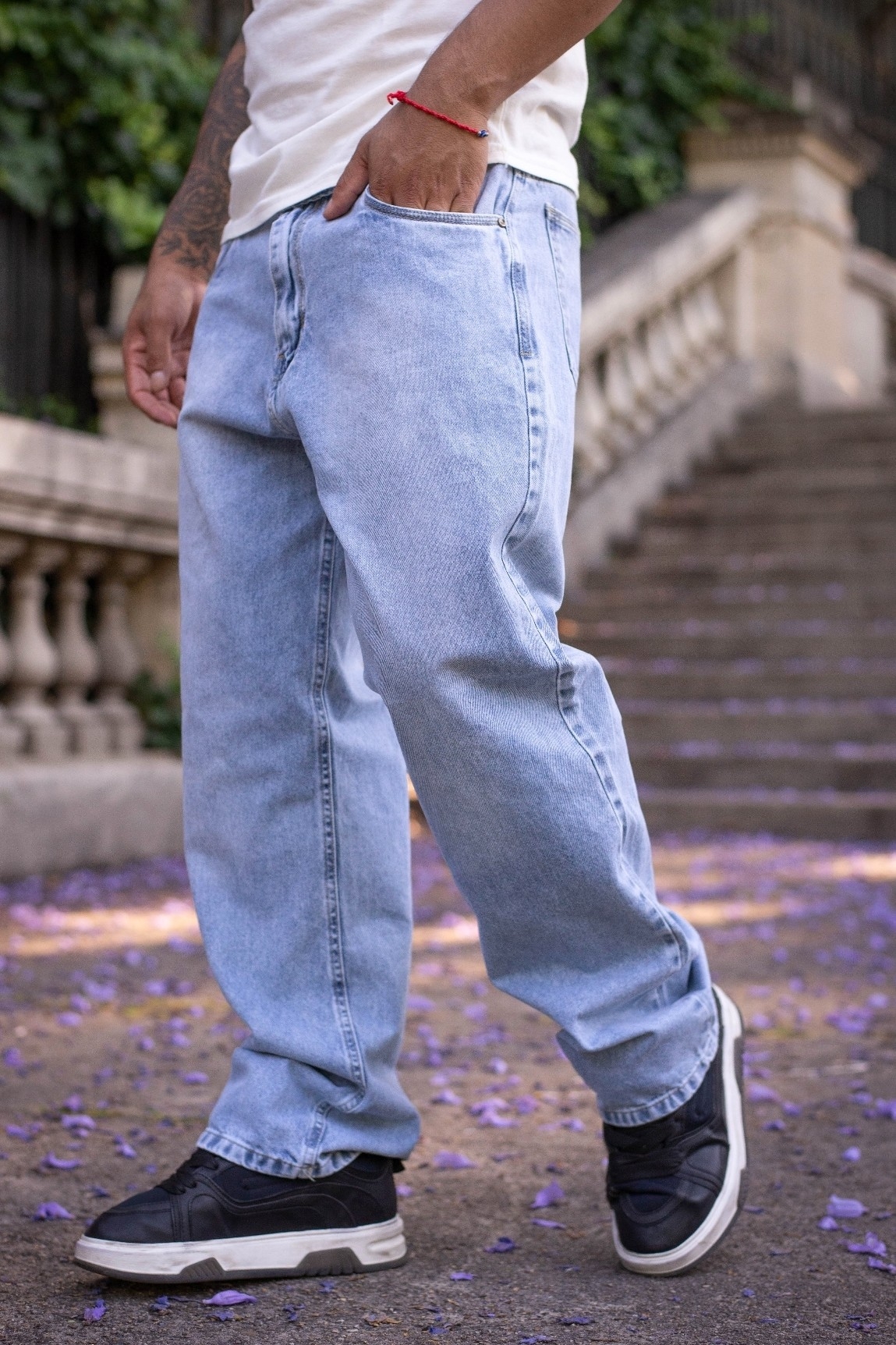 Pantalón Jeans Mom Celeste Claro - Imagen 2
