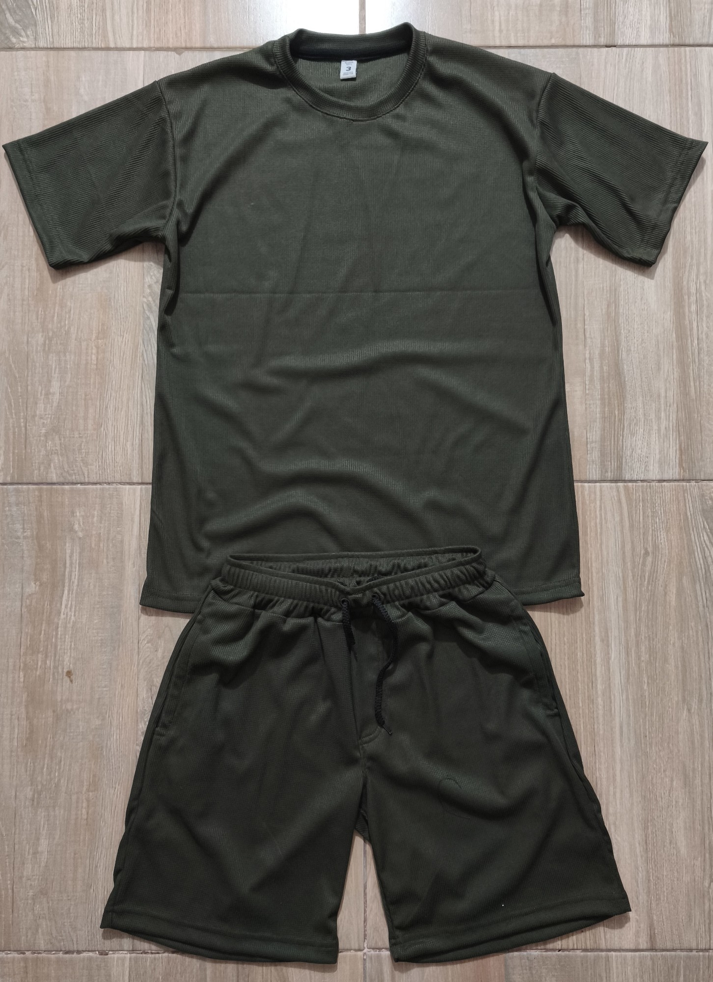 Conjunto de Waffle Remera y Short - Imagen 3