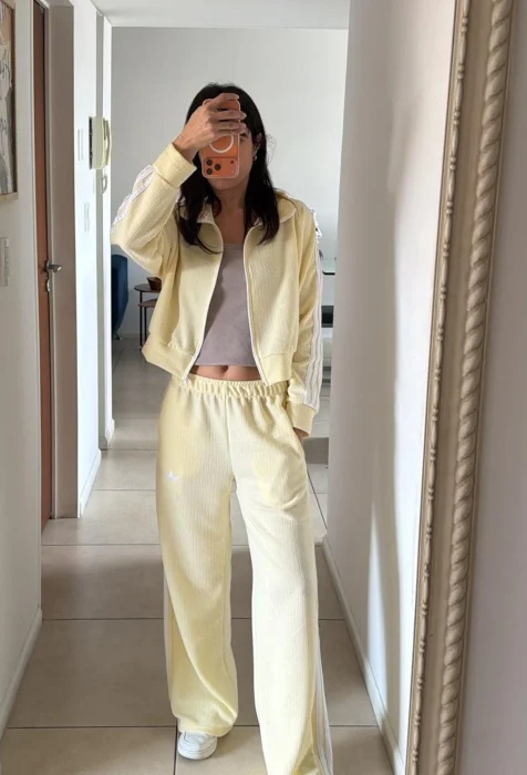Conjunto Broderi Tejido Adi Das