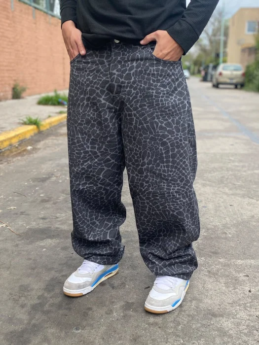 Baggy Reptil Estampado