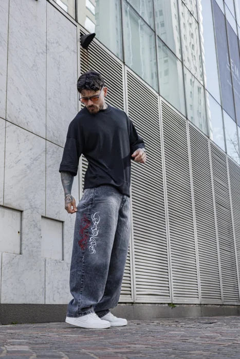 Baggy- Bordado- Gris