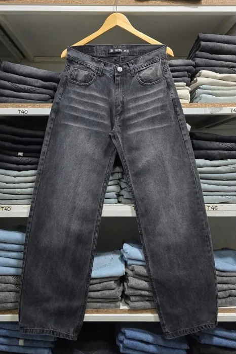 Pantalón Maxi Baggy Especial Gris Oscuro Localizado + Bigote