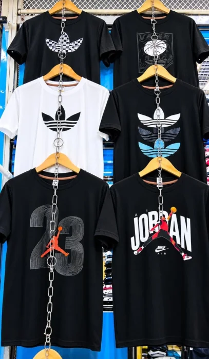 Remera Estampa Viral