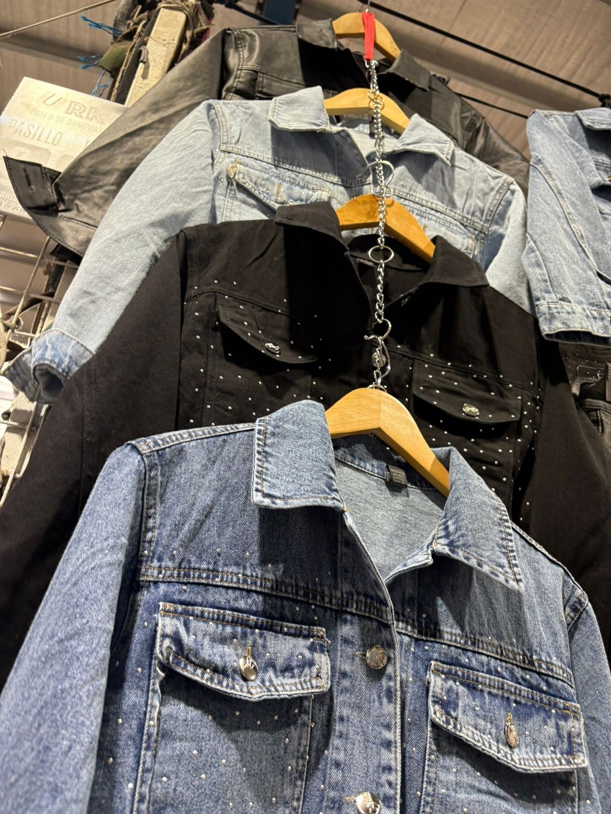 Campera de Jeans con Strass - Imagen 3