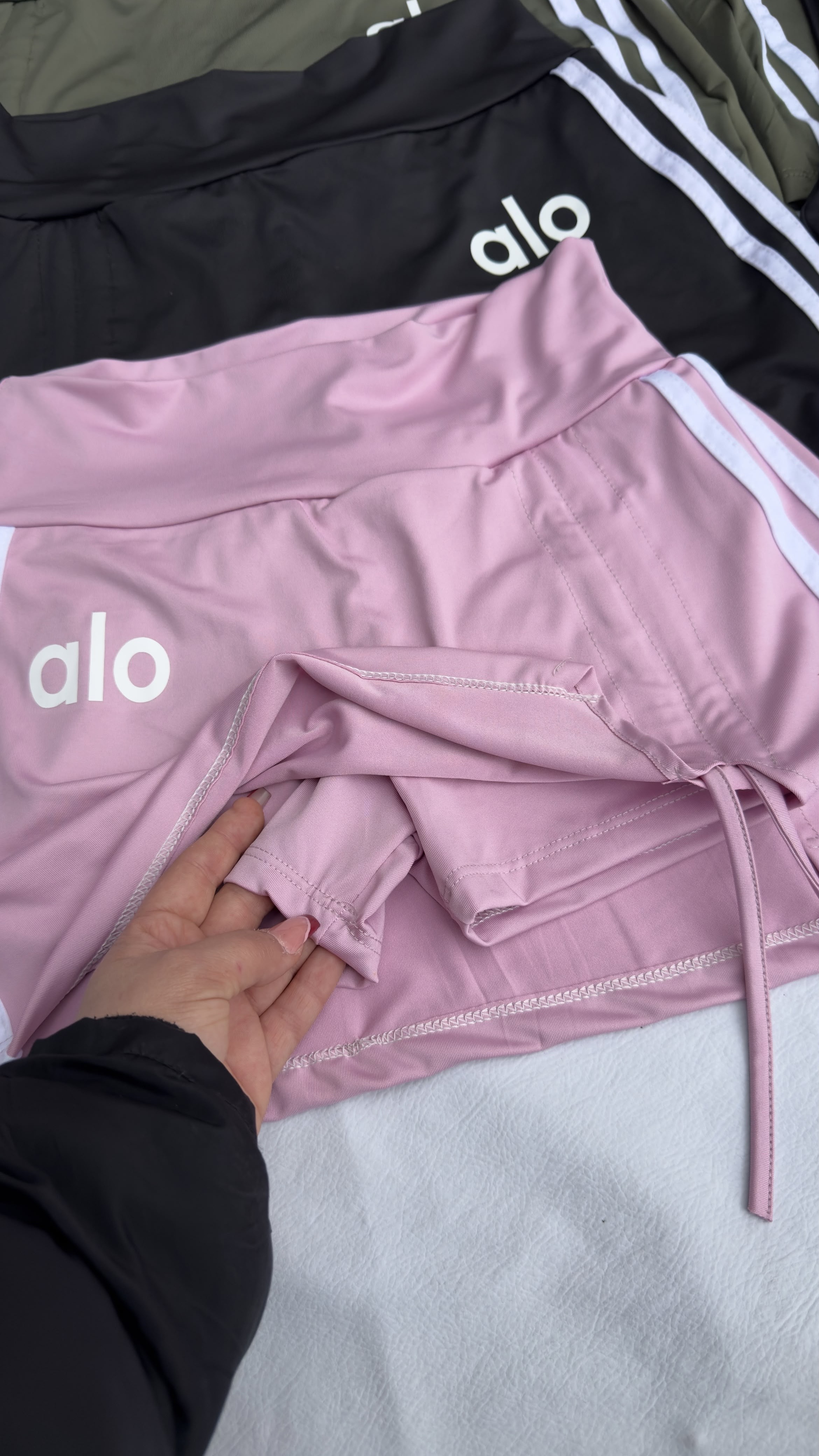 Conjunto Short Pollera Alo - b7eb388b-f35b-49af-98ec-ac776f3d8a5b.jpeg