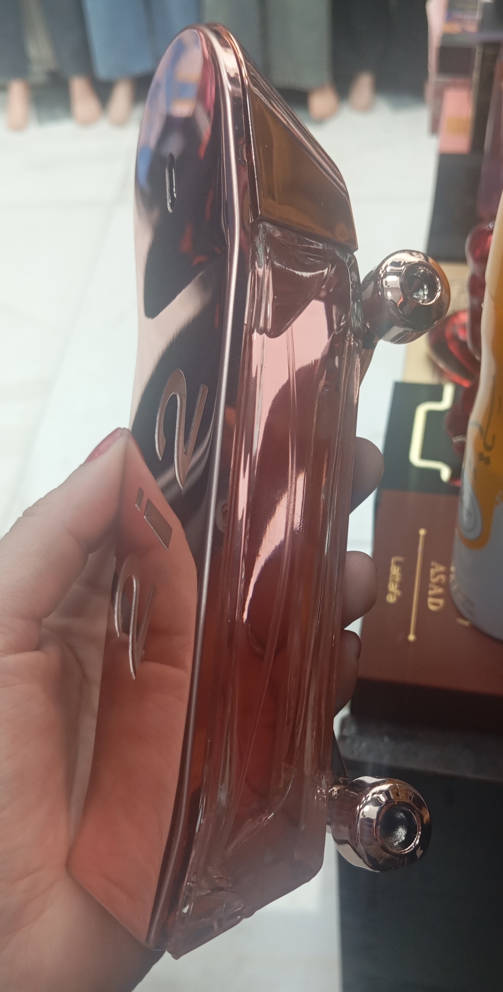 Perfume 2i2 Hello Lady Young Forever - Imagen 3