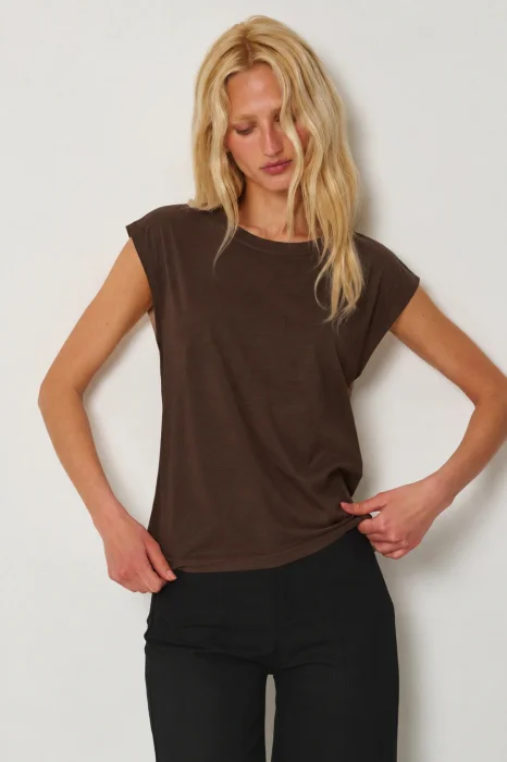 Remera Caira
