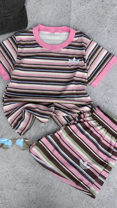 Conjunto Rayas Bordado
