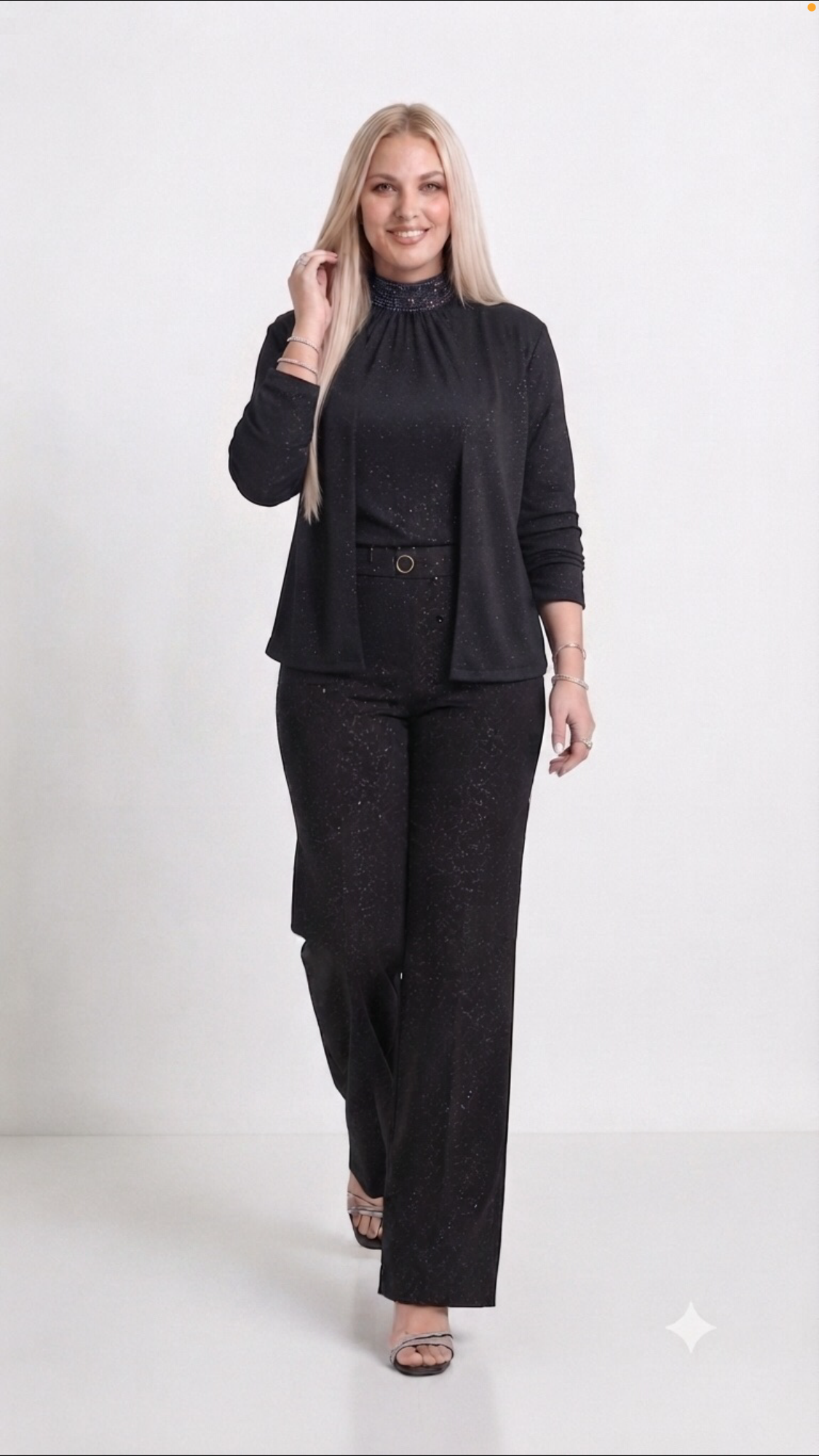 Blazer Corto - C683B180-6165-405F-874B-CEA9F94A0532.png