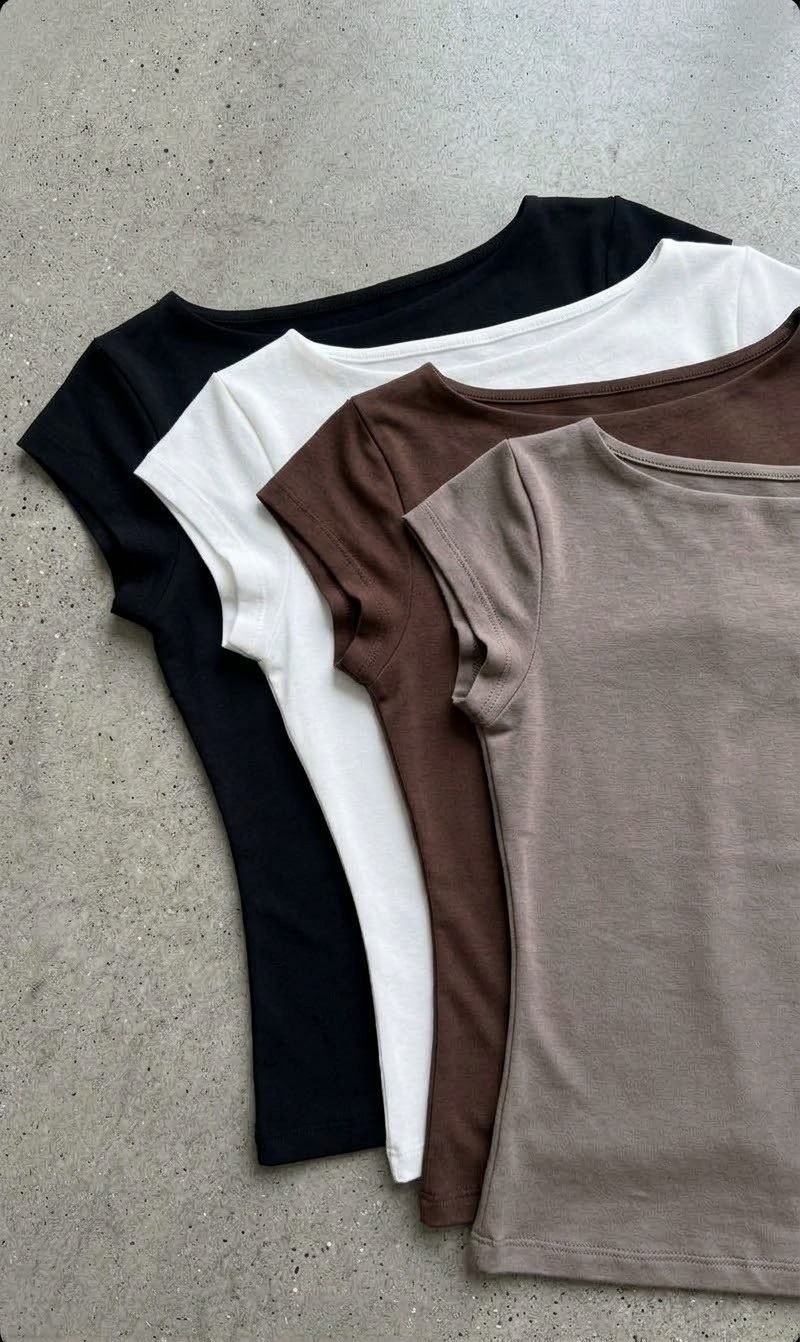 Remera Manga Japonesa Cuello Ancho Basica Alondra - Imagen 3