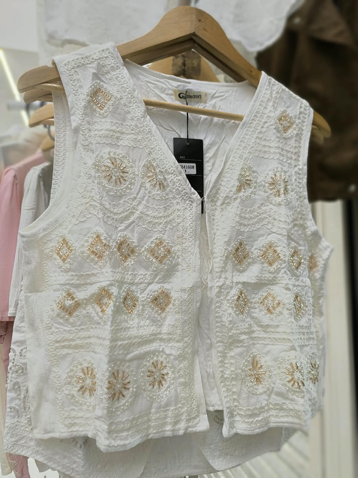 Chaleco Broderie Bordado - Imagen 3