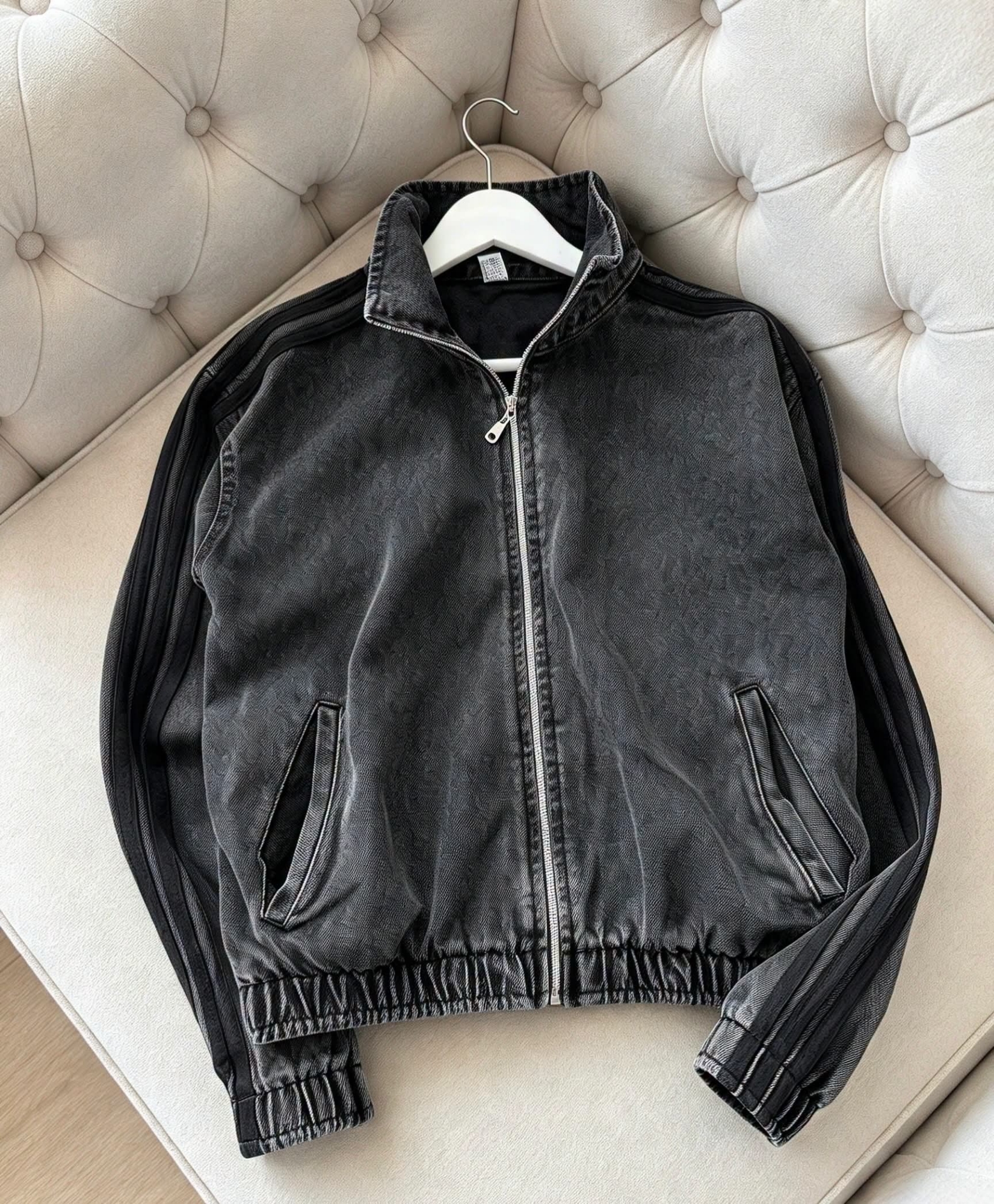 Campera Tres Lineas Gris - Imagen 3