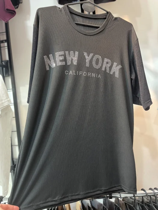 Remeron con Strass y Mangas de Tul con Brillo Ny