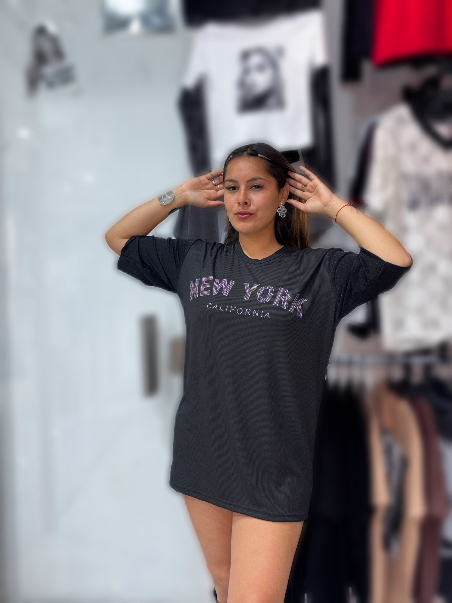 Remeron con Strass y Mangas de Tul con Brillo Ny - Imagen 2