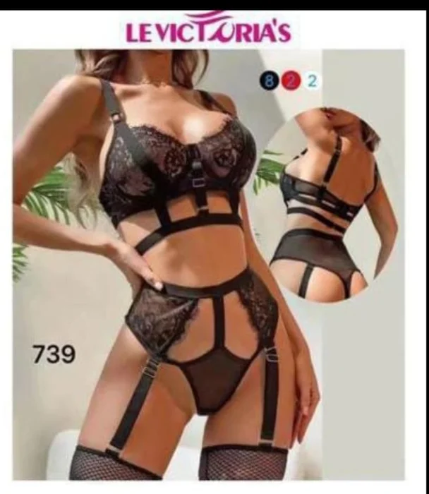 Conjunto Erotico Le Victoria's