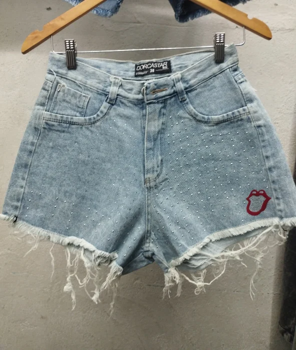 Short Mon Tiro Alto