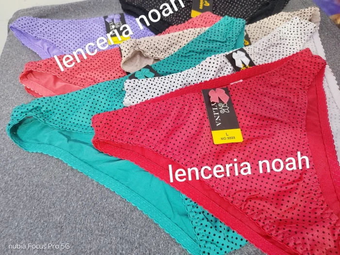 Vesetina Capicua Alunar