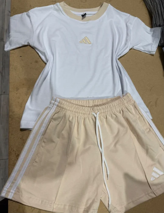 Conjunto Bordado Adi