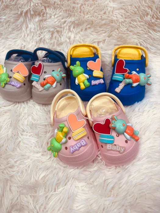 Cros Pin Muñecos Infantil