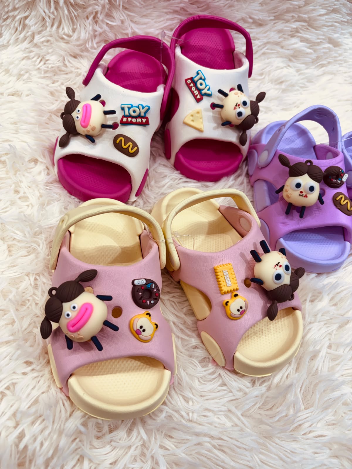 Sandalia Bicolor Pin Muñeca - 902388f0-1b09-43cc-8631-b99cea382e33.jfif