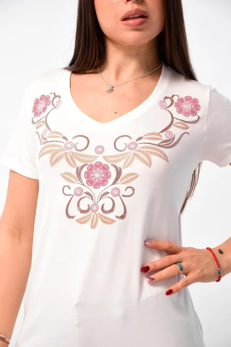 Remera Modal Viscosa con Brillo y Estampa