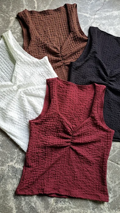Musculosa Frunce Bruselas
