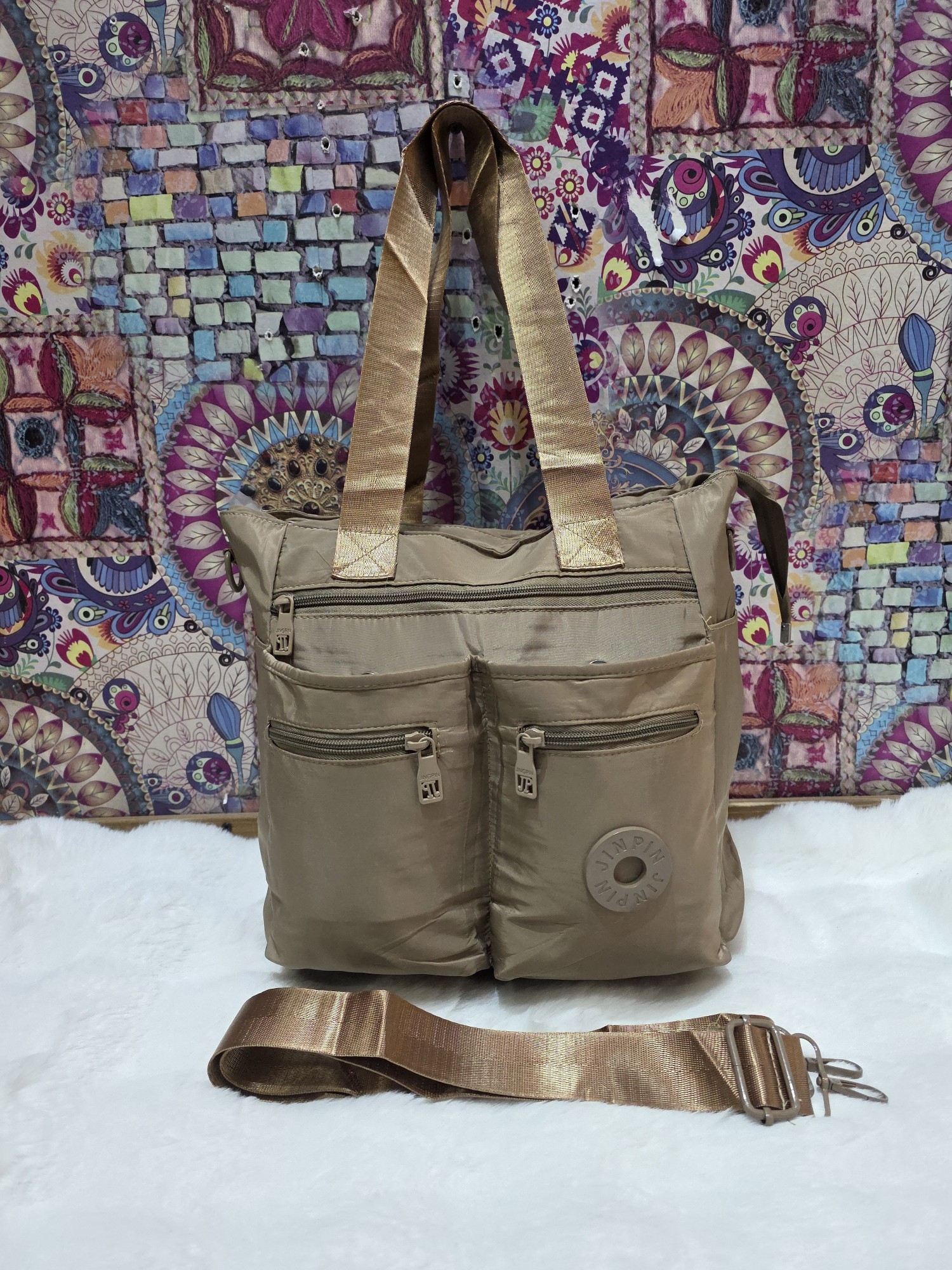 Bolso Morral Impermeable Excelente Calidad Trae Tira Regulable y Desmontable - Imagen 2