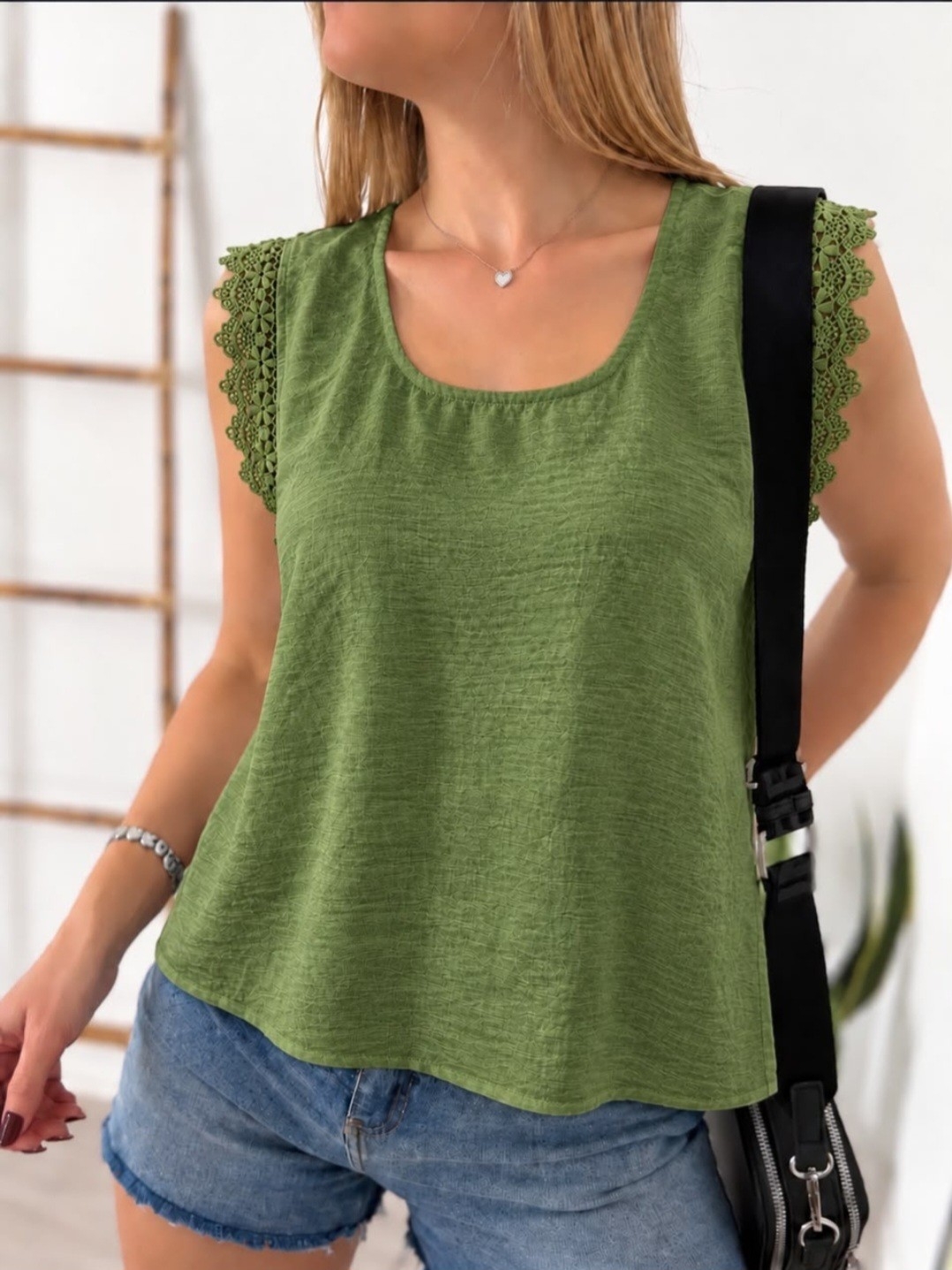 Musculosa Lino Puntilla  del 2 al 4 - Imagen 3