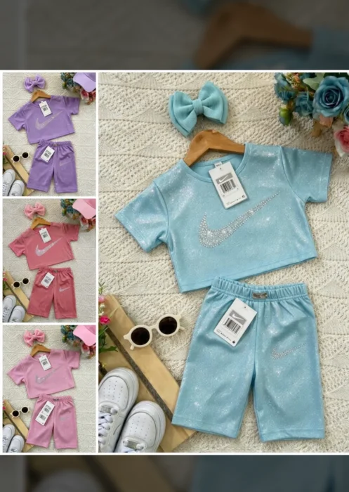  Conjunto de Nena Línea  con Brillos  Modelo Ori