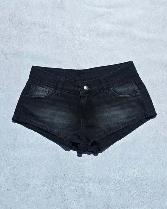 Short Tiro bajo Negro Localizado