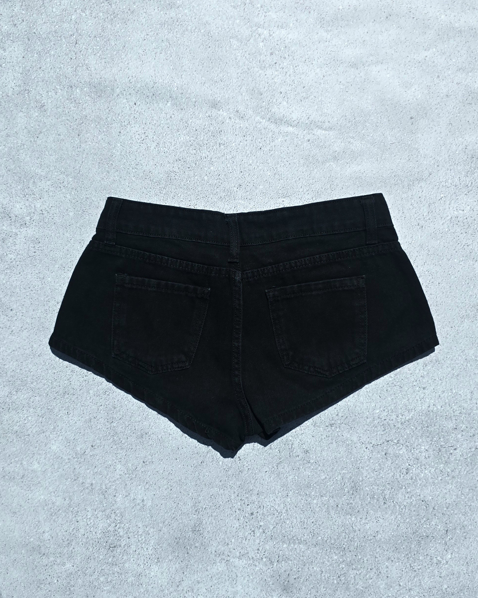 Short Tiro bajo Negro - Imagen 2