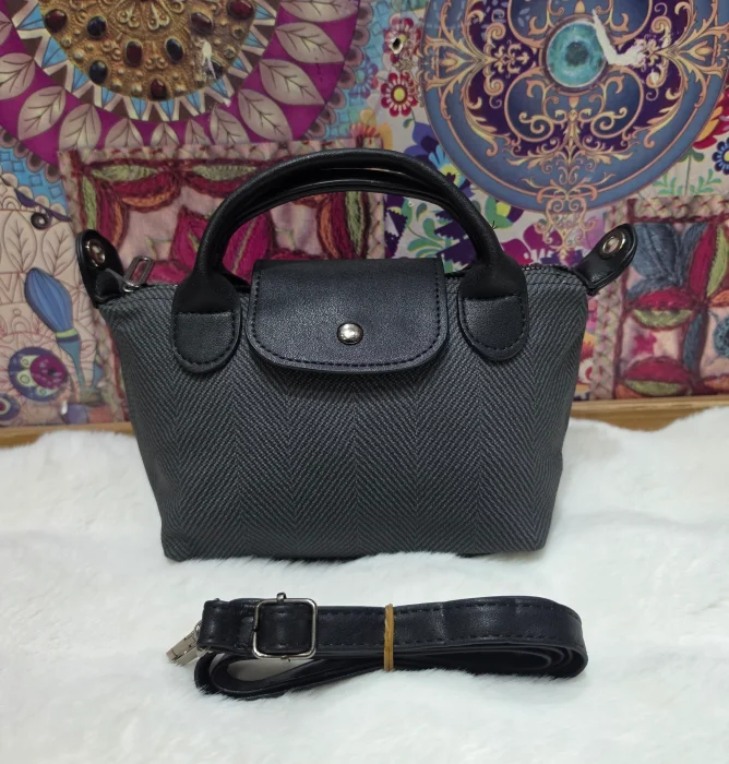 Hermosas Carteritas Morral de  Cuero Pu Excelente Calidad  con Tira Larga Regulable