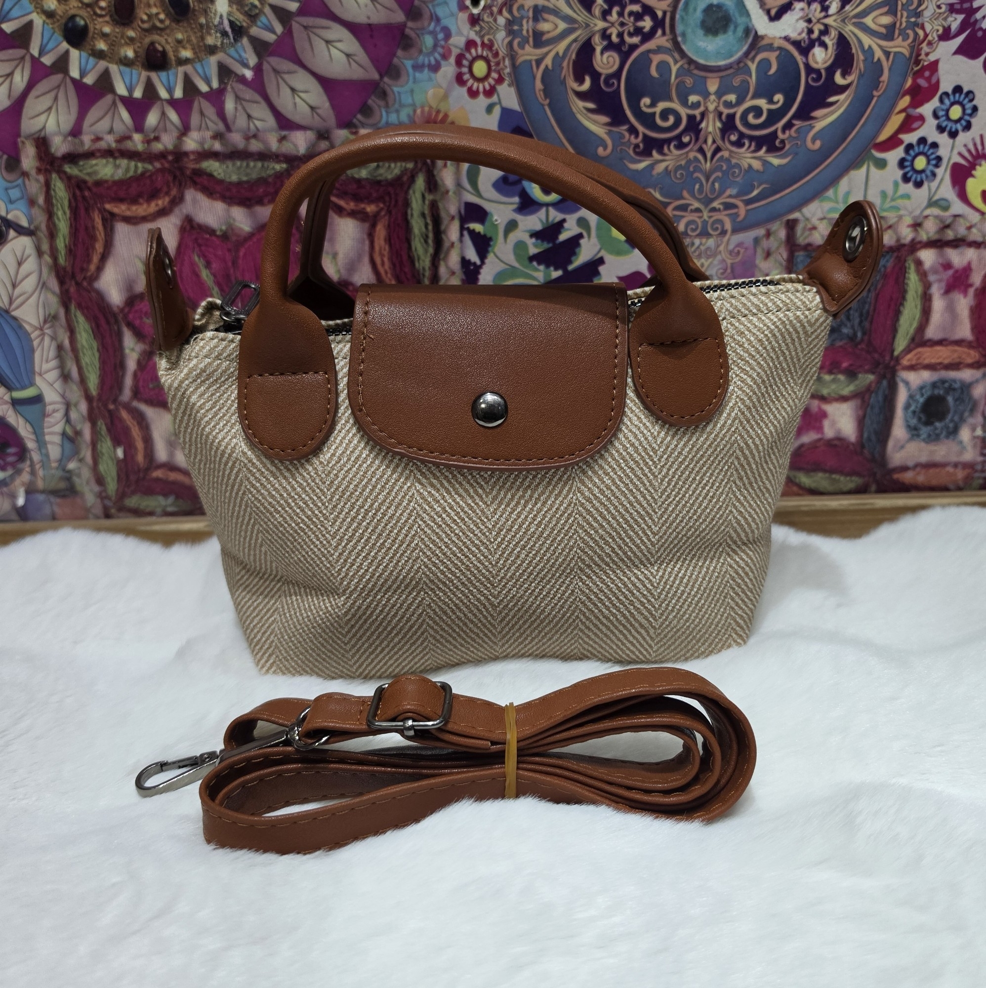 Hermosas Carteritas Morral de Cuero Pu Excelente Calidad con Tira Larga Regulable - Imagen 4