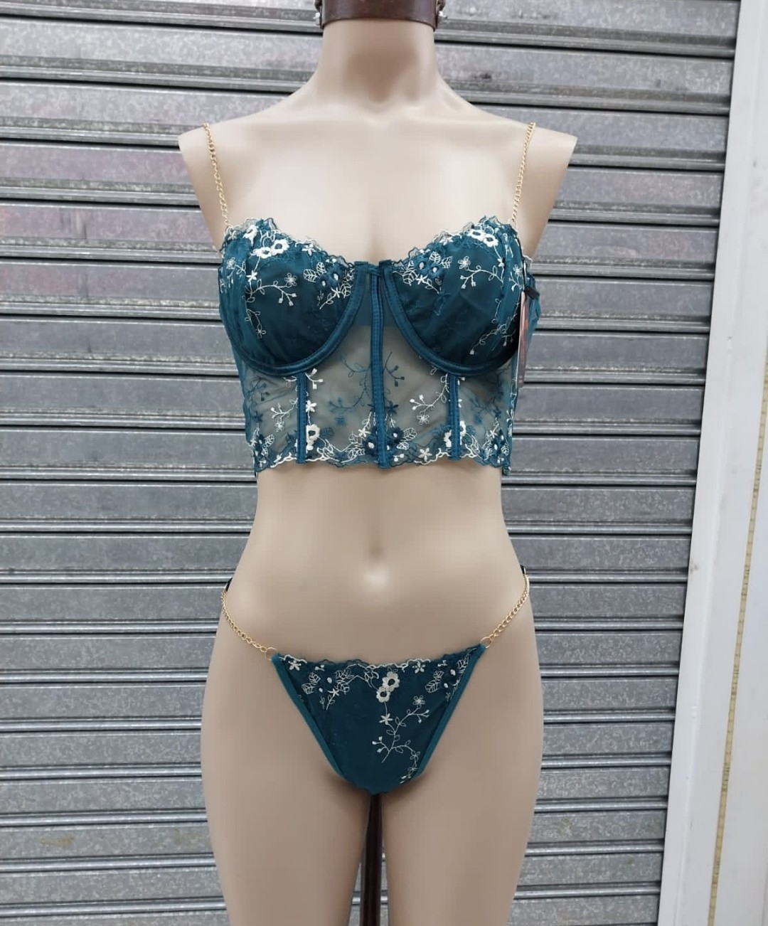 Conjunto Corseth Cadenita _ Importado - Imagen 4